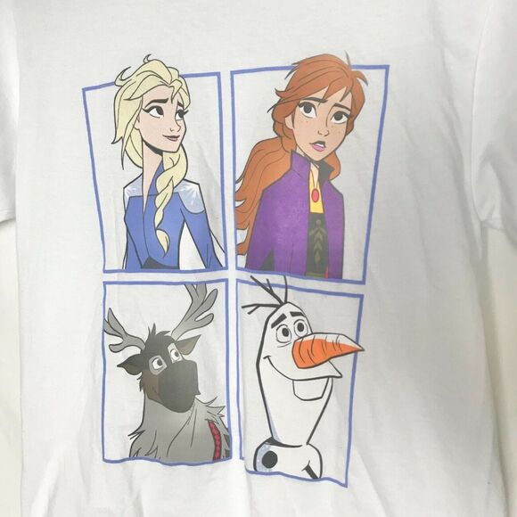3/$20 Disney NWT Junior Small Frozen 2 Group Crop Tee Ana Elsa 100% Cotton - Picture 5 of 7
